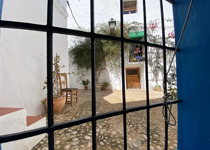 Casa La Rana Charming Townhouse Near The Beach